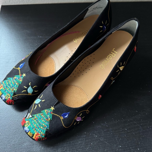 NWT J. Renee Noelsteps Holiday Suede Embroidered Pumps Sz 6,5 - Picture 7 of 12